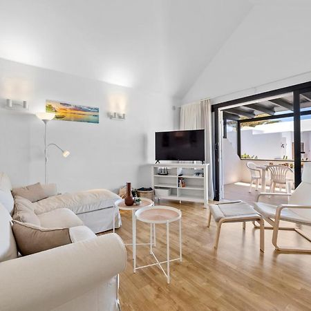 Home2Book Design House Bastian Beach Costa Teguise Buitenkant foto