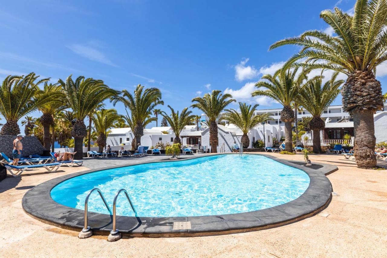 Home2Book Design House Bastian Beach Costa Teguise Buitenkant foto