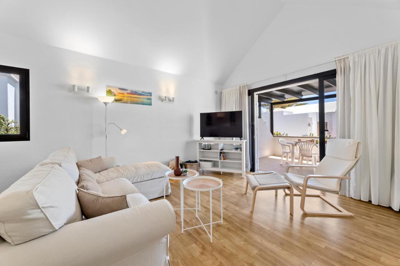 Home2Book Design House Bastian Beach Costa Teguise Buitenkant foto