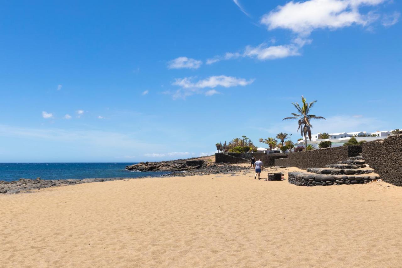 Home2Book Design House Bastian Beach Costa Teguise Buitenkant foto